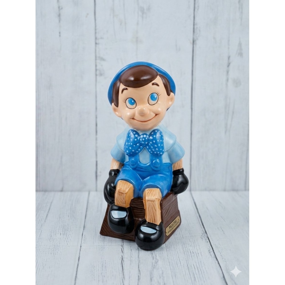 Vintage Walt Disney Productions Pinocchio Ceramic Figurine 9 Inch Sitting Crate